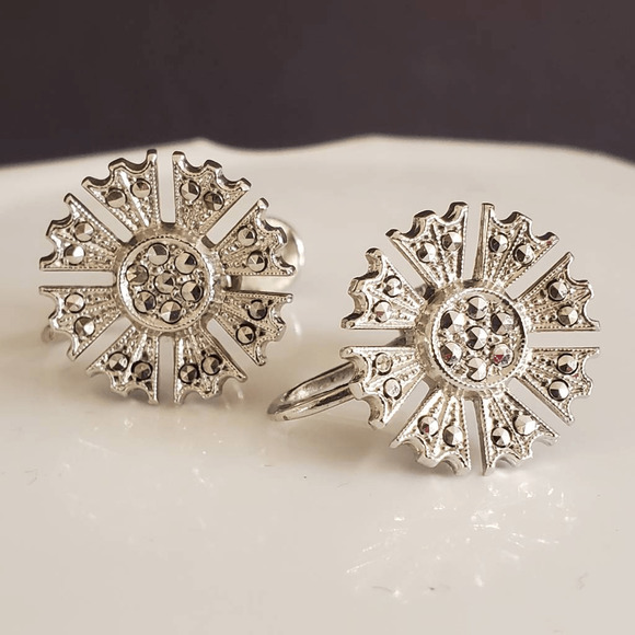 Vintage Ladies Screw Back Earrings‎ With Rhinestone Accents Marked Sterling - Picture 4 of 6